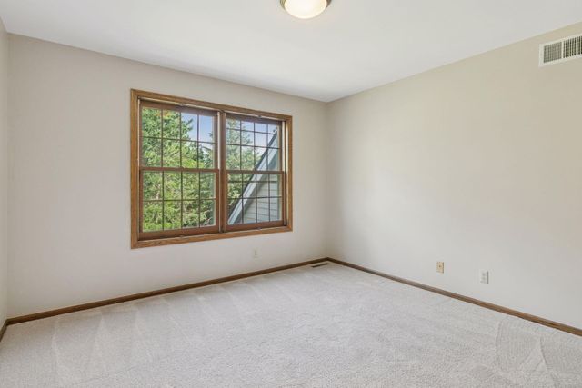 10636 Purdey Road, Eden Prairie, MN 55347