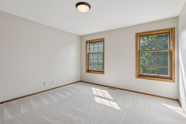 10636 Purdey Road, Eden Prairie, MN 55347