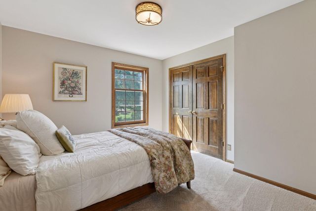 10636 Purdey Road, Eden Prairie, MN 55347