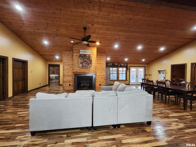 253 Ween Road, Desoto, IL 62924