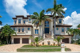 6109 PASADENA POINT BOULEVARD S, St Petersburg, FL 33707