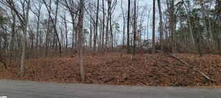 104 Quail Hollow Circle, Westminster, SC 29693