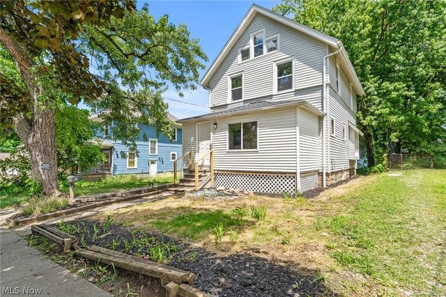 81 Cotter Avenue, Akron, OH 44305