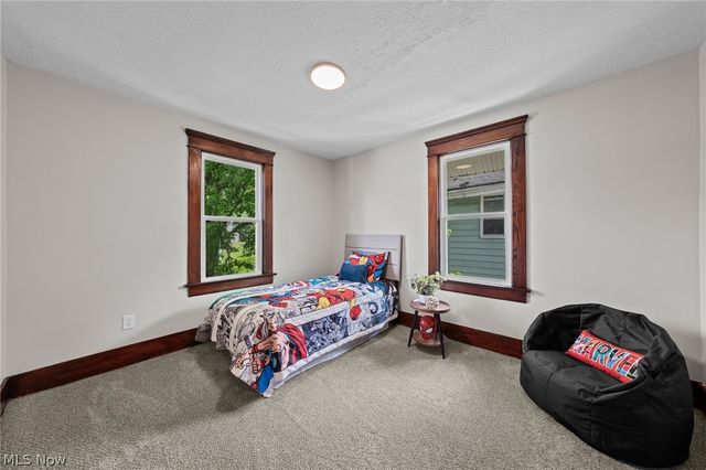 81 Cotter Avenue, Akron, OH 44305