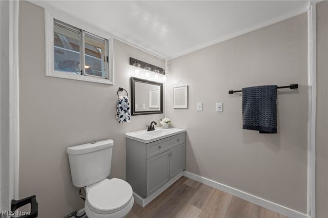81 Cotter Avenue, Akron, OH 44305