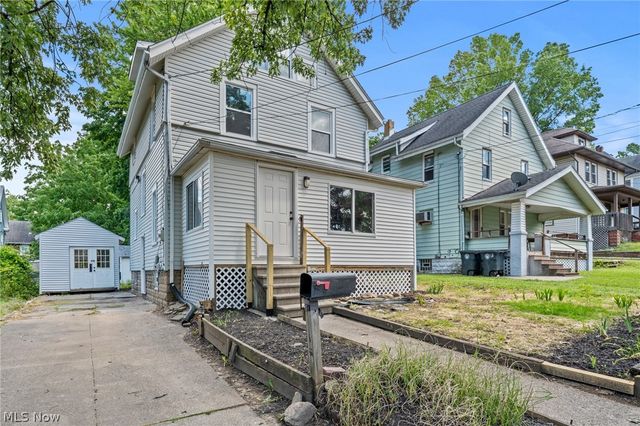 81 Cotter Avenue, Akron, OH 44305
