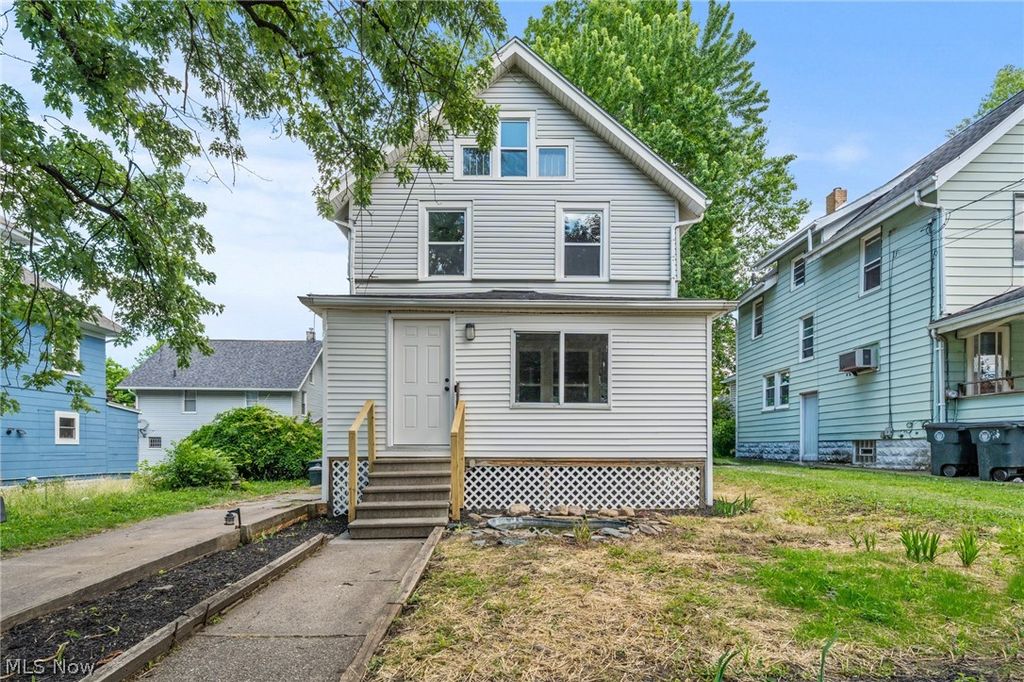 81 Cotter Avenue, Akron, OH 44305