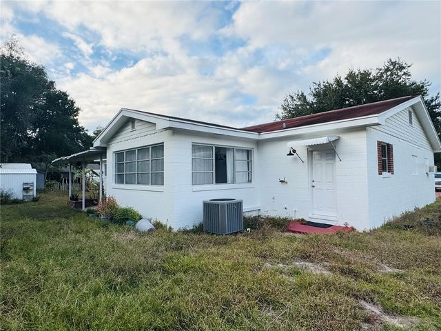 2022 EDGEWOOD ROAD, Leesburg, FL 34748