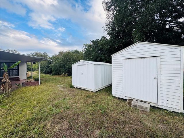 2022 EDGEWOOD ROAD, Leesburg, FL 34748