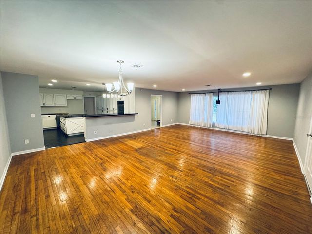 2022 EDGEWOOD ROAD, Leesburg, FL 34748