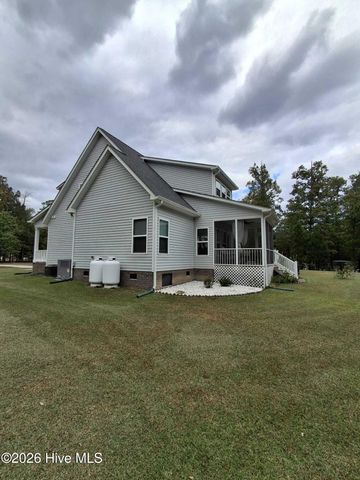 164 Bay View Drive, Chocowinity, NC 27817