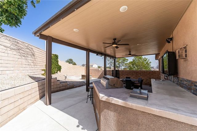 18096 Crabapple Court, San Bernardino, CA 92407