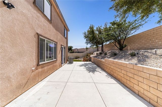 18096 Crabapple Court, San Bernardino, CA 92407
