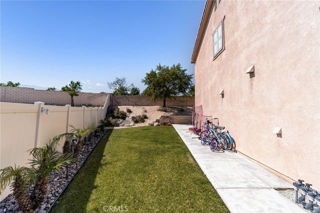 18096 Crabapple Court, San Bernardino, CA 92407