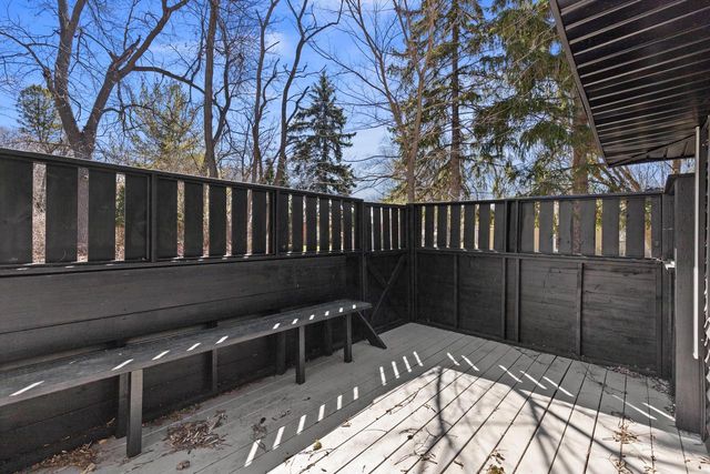 N69W13127 Harding DRIVE, Menomonee Falls, WI 53051