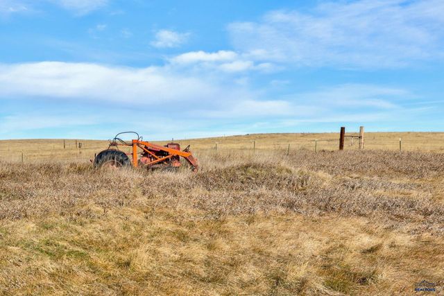 15034 JUSTICE RD, Box Elder, SD 57719