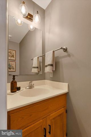 1283 CEDAR AVE, East Earl, PA 17519