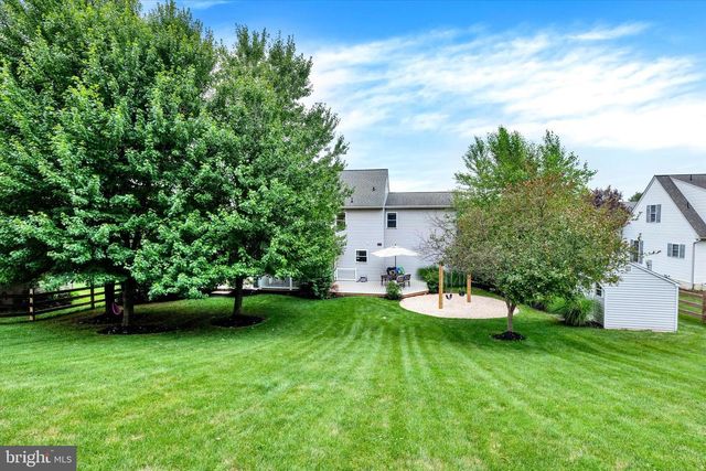 1283 CEDAR AVE, East Earl, PA 17519