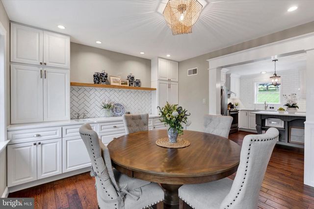 1283 CEDAR AVE, East Earl, PA 17519