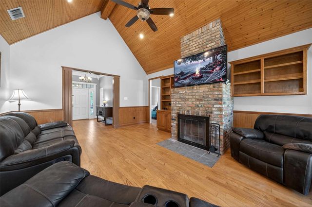 781 State Highway 19, Edgewood, TX 75117