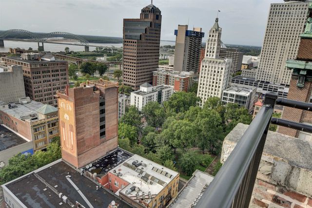 127 Madison Ave Apt 701, Memphis, TN 38103