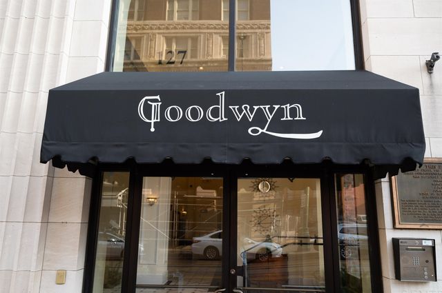 127 Madison Ave Apt 701, Memphis, TN 38103