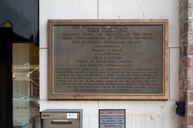 127 Madison Ave Apt 701, Memphis, TN 38103