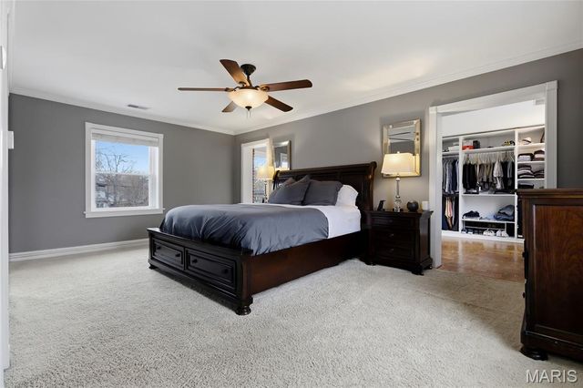 39 Willow Hill Road, Ladue, MO 63124