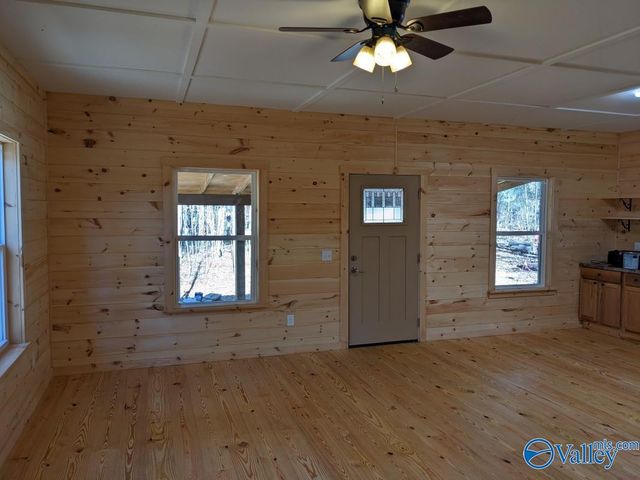 5433 County Road 106, Mentone, AL 35984