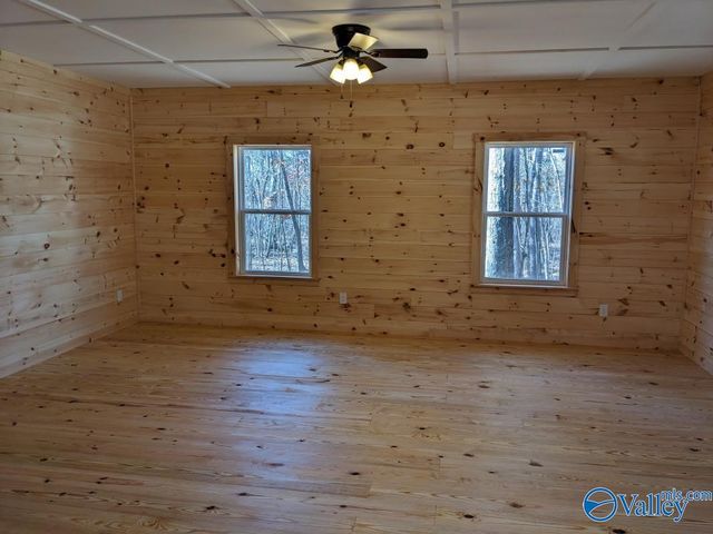 5433 County Road 106, Mentone, AL 35984