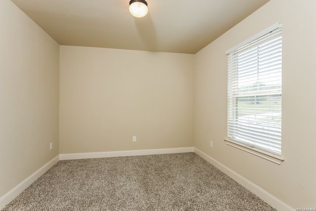 4011 Anton Dr, San Antonio, TX 78223