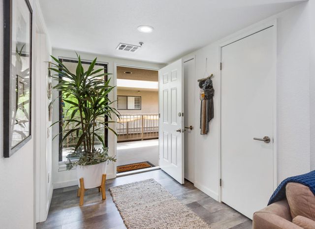 255 S Avenida Caballeros 313, Palm Springs, CA 92262