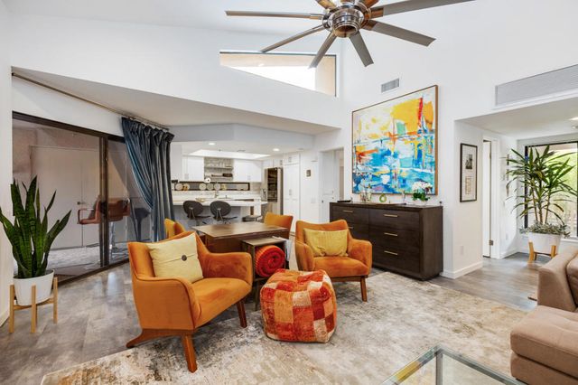 255 S Avenida Caballeros 313, Palm Springs, CA 92262