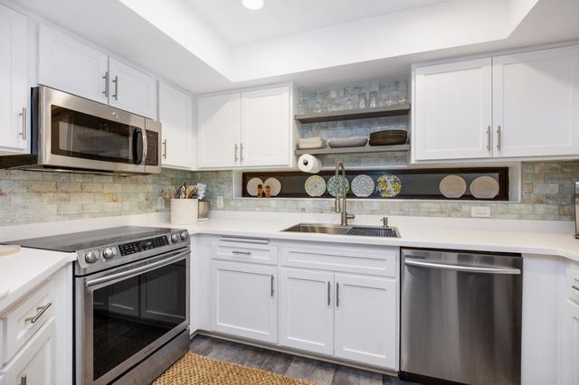 255 S Avenida Caballeros 313, Palm Springs, CA 92262