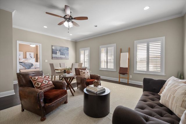 603 W 6th Avenue 203, Corsicana, TX 75110