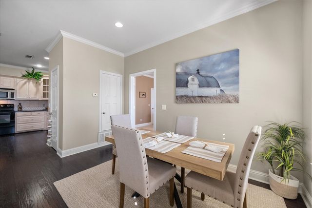 603 W 6th Avenue 203, Corsicana, TX 75110