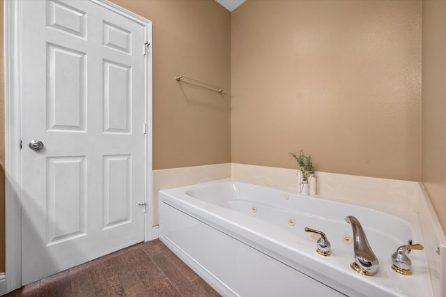 603 W 6th Avenue 203, Corsicana, TX 75110