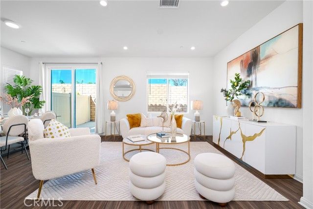 208 Bonita Ln, Rialto, CA 92376