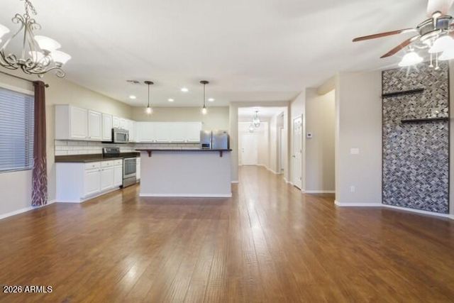 17636 W MAUI Lane, Surprise, AZ 85388