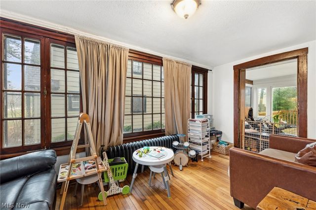 3172 Warrington Road, Shaker Heights, OH 44120