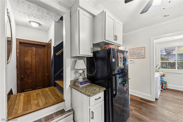 3172 Warrington Road, Shaker Heights, OH 44120