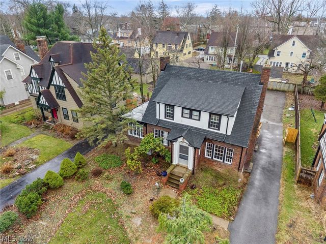 3172 Warrington Road, Shaker Heights, OH 44120