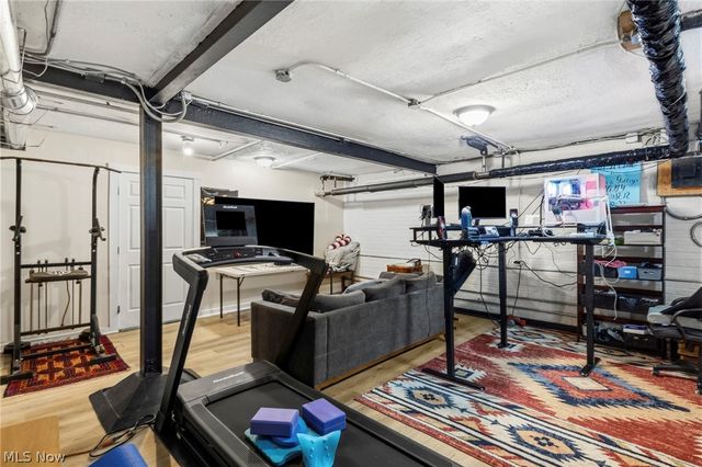 3172 Warrington Road, Shaker Heights, OH 44120