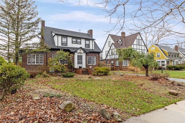 3172 Warrington Road, Shaker Heights, OH 44120