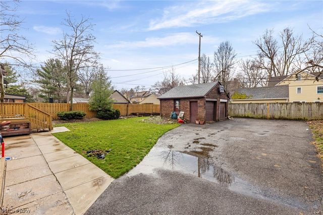 3172 Warrington Road, Shaker Heights, OH 44120