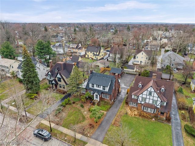 3172 Warrington Road, Shaker Heights, OH 44120