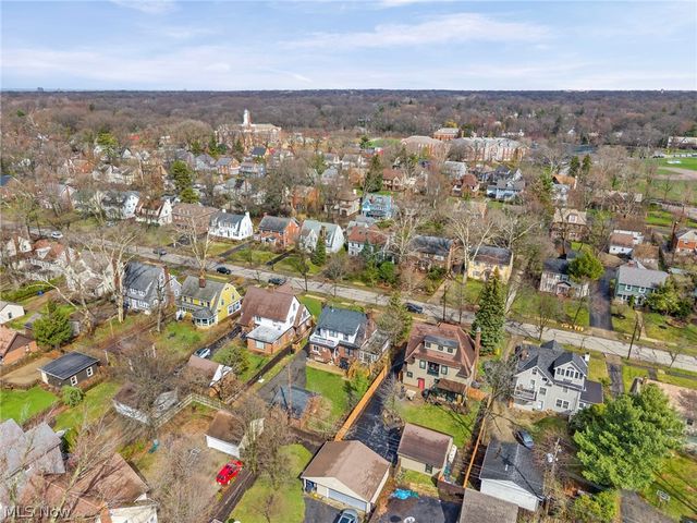 3172 Warrington Road, Shaker Heights, OH 44120