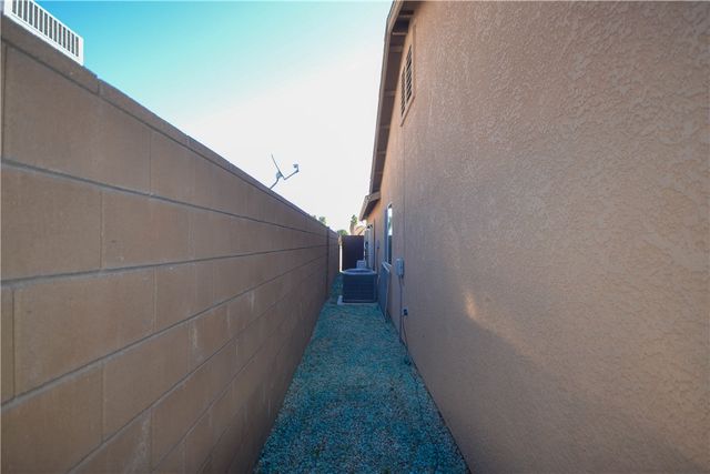 9927 S Phoenix Drive, Mohave Valley, AZ 86440