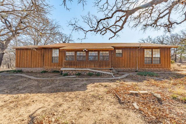 650 County Road 426, De Leon, TX 76444