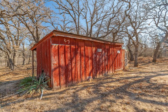 650 County Road 426, De Leon, TX 76444